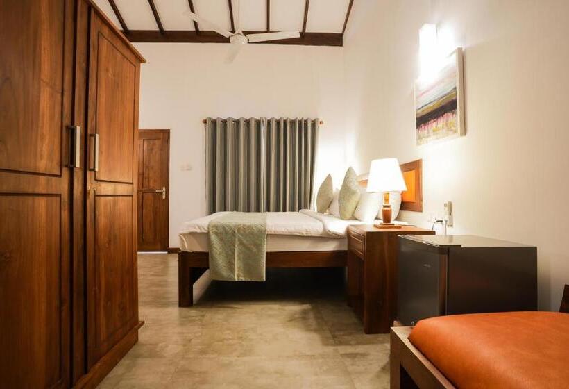 Курорт Malala Retreat