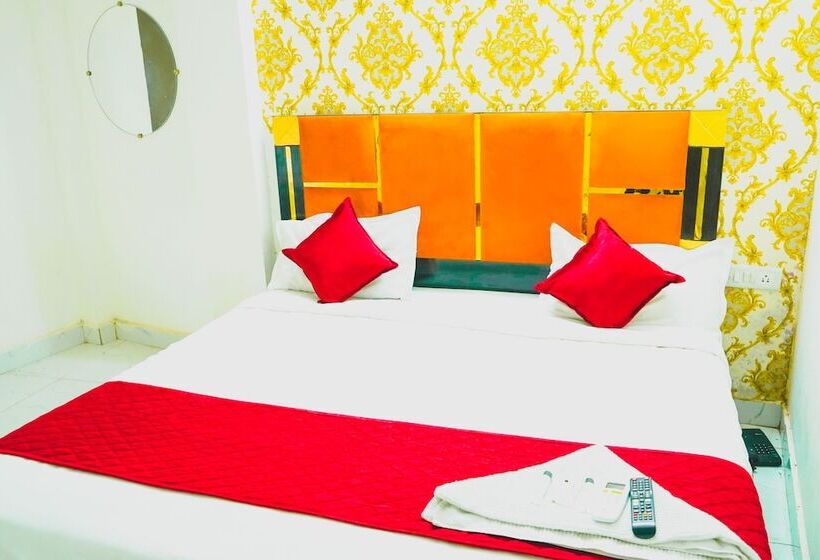 Roomshala 080 Hotel Kings