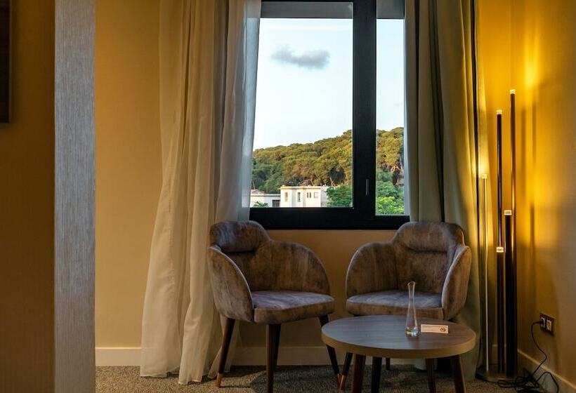 Ad Hotel Pont D Hydra