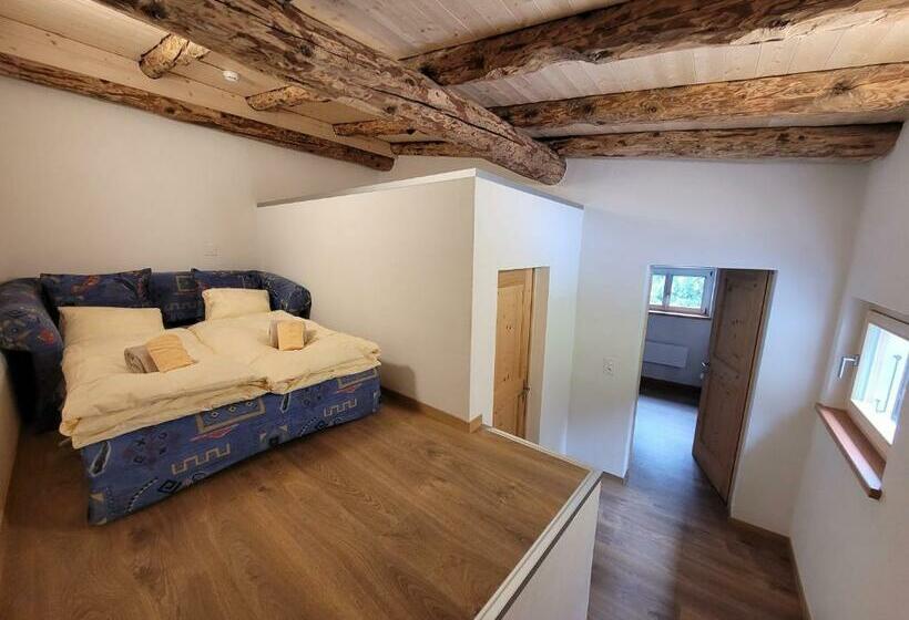 ユースホステル Ristoro Buril