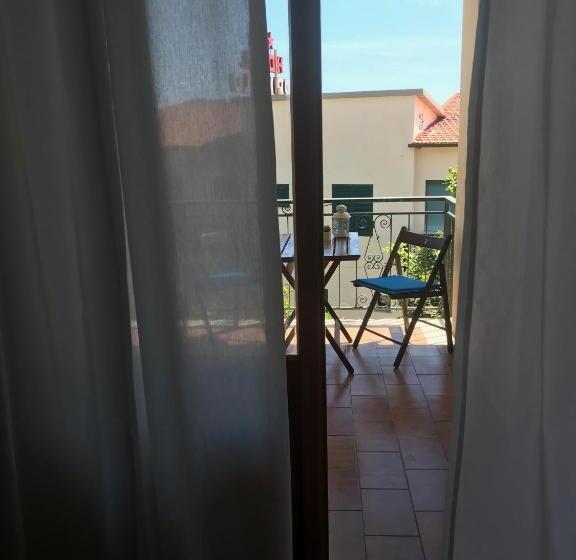 B&b L Albero Di Melograno