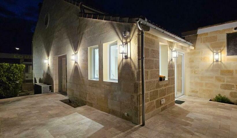 ベッドアンドブレックファースト Chez Mag