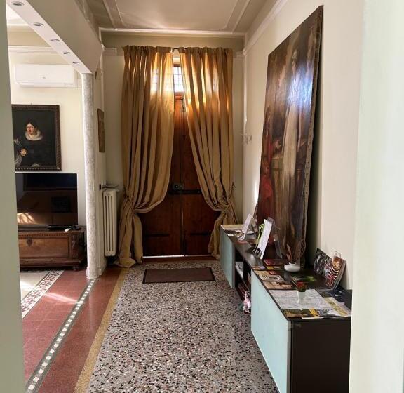 تختخواب و صبحانه Il Villino Della Duchessa