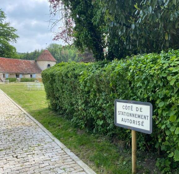 Bed and Breakfast L’orangerie De Malpas