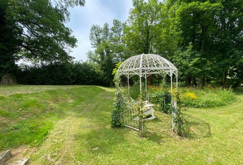 Bed and Breakfast L’orangerie De Malpas