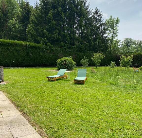 Bed and Breakfast L’orangerie De Malpas