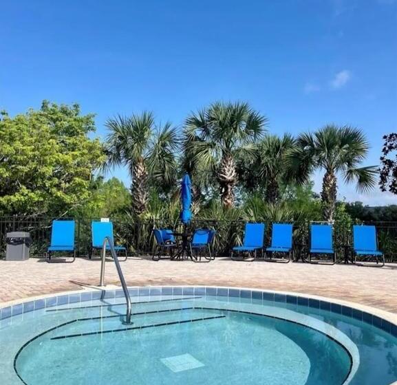 Bahama Bay Resort & Spa   Disney Area   Deluxe 3bd 2ba