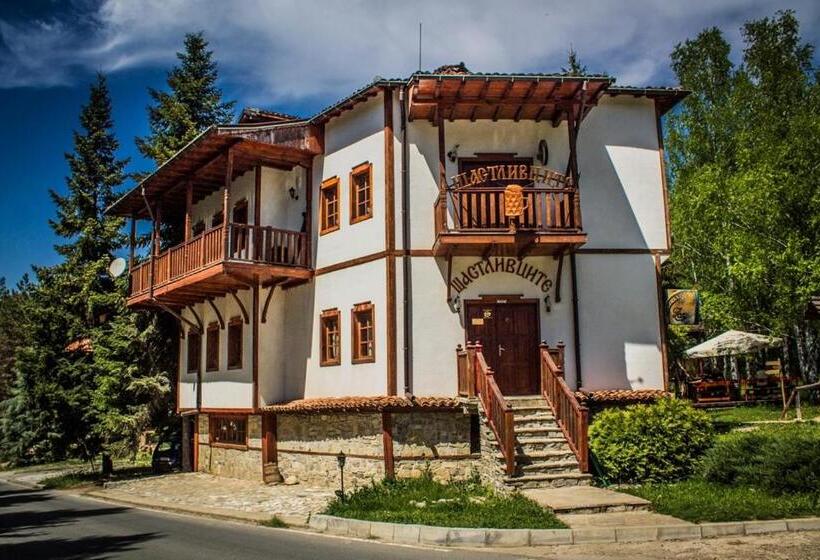 בית מלון כפרי комплекс щастливците