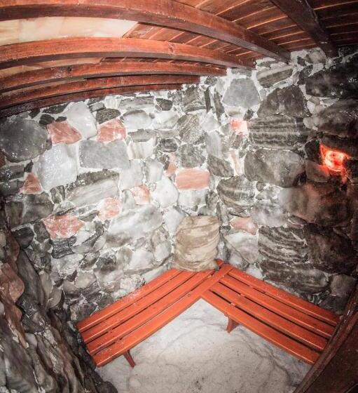 בית מלון כפרי комплекс щастливците