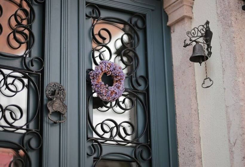 בית מלון כפרי Ayvalık Palacitta Guesthouse