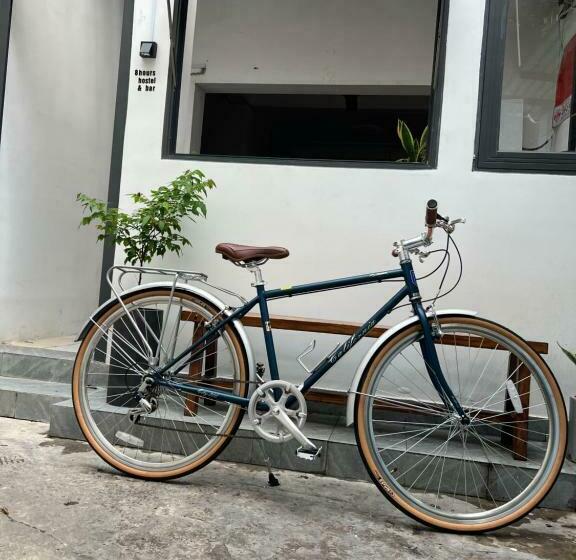 هتل کپسول 8h Hostel