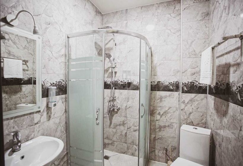 Hotell Gt Batumi