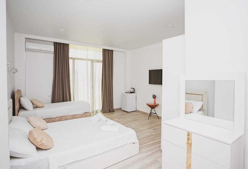 Hotell Gt Batumi