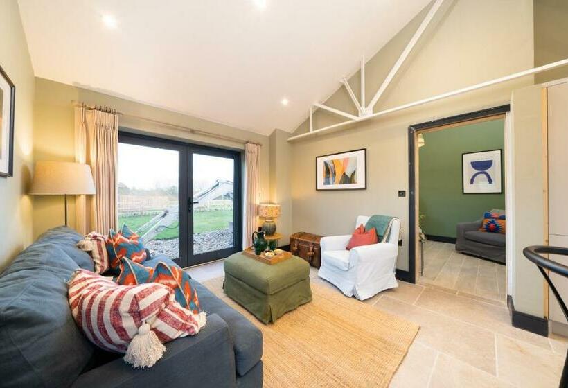 호텔 Hailes   A Newly Converted Barn On Our Farm Between Stratford Upon Avon And The Cotswolds