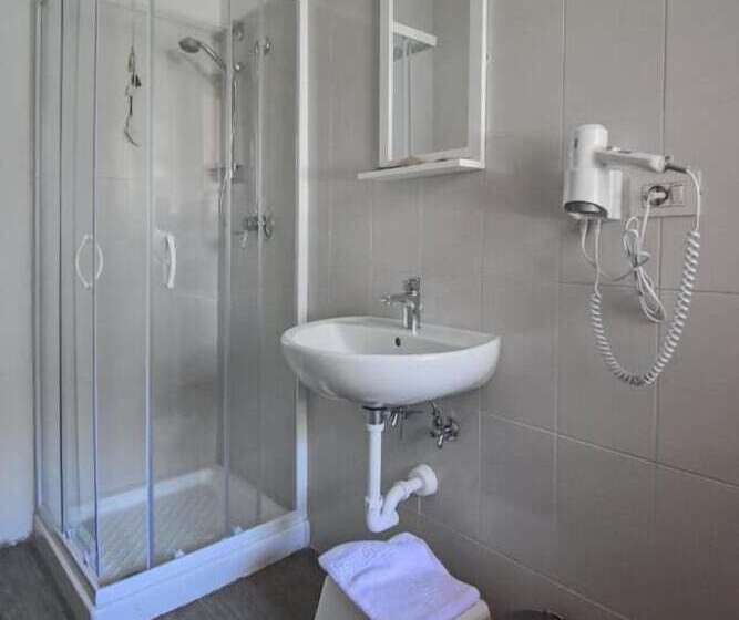 Отель La Pineta