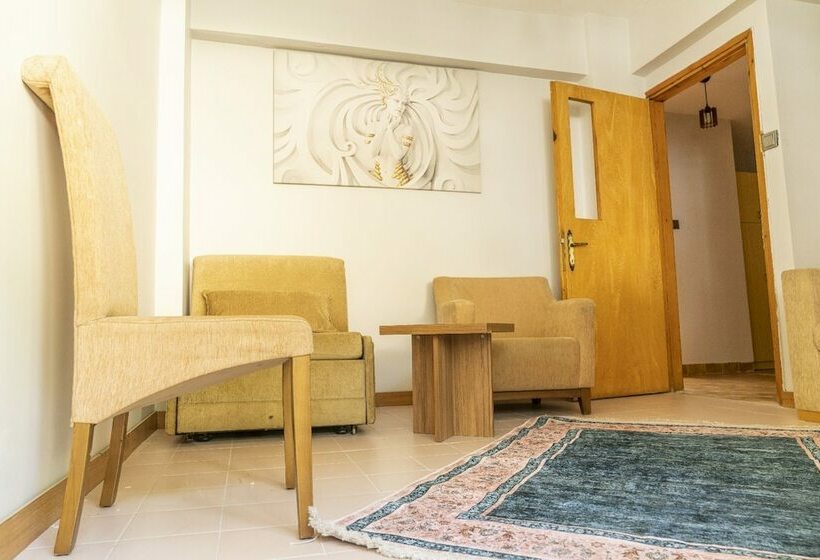 هتل Seasons Park Resort