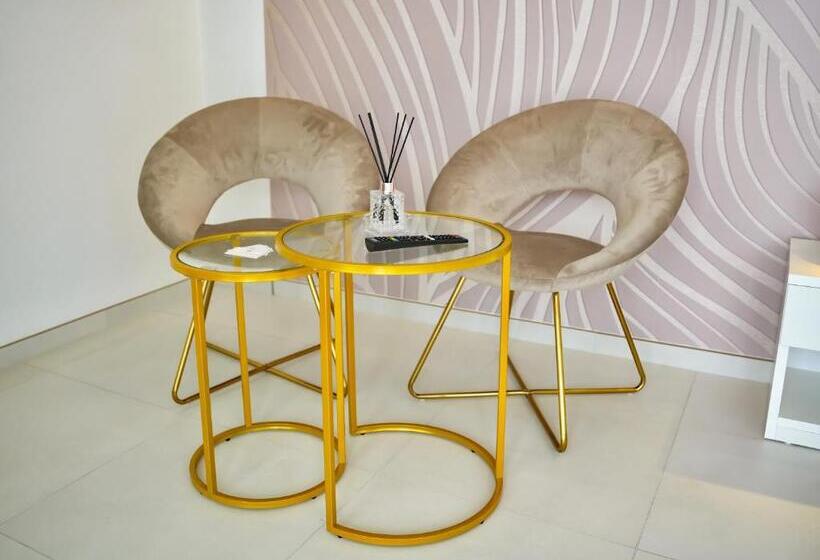 هتل Sirena Suite Deluxe