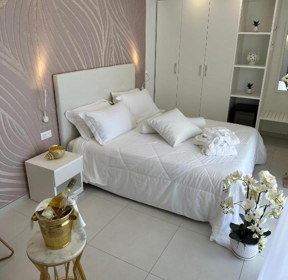 هتل Sirena Suite Deluxe