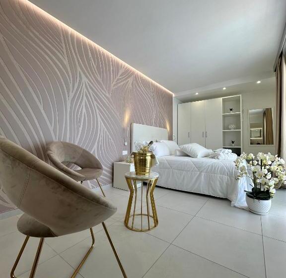 هتل Sirena Suite Deluxe