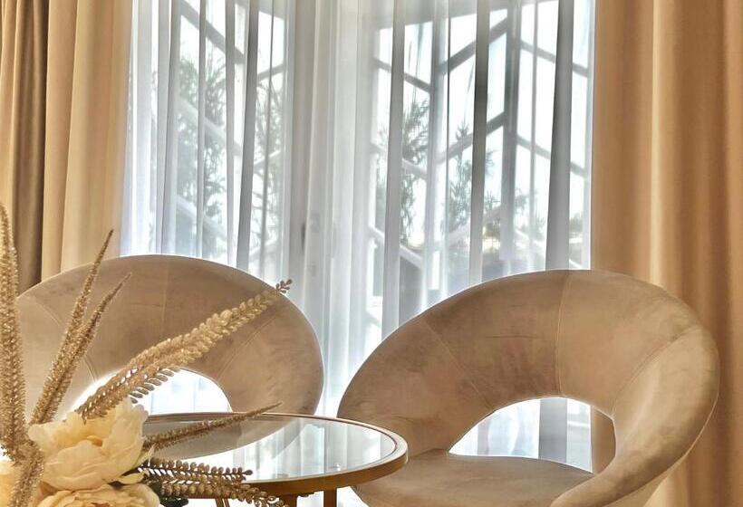 هتل Sirena Suite Deluxe