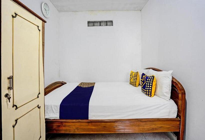 فندق Spot On 92595 Umi Homestay Syariah