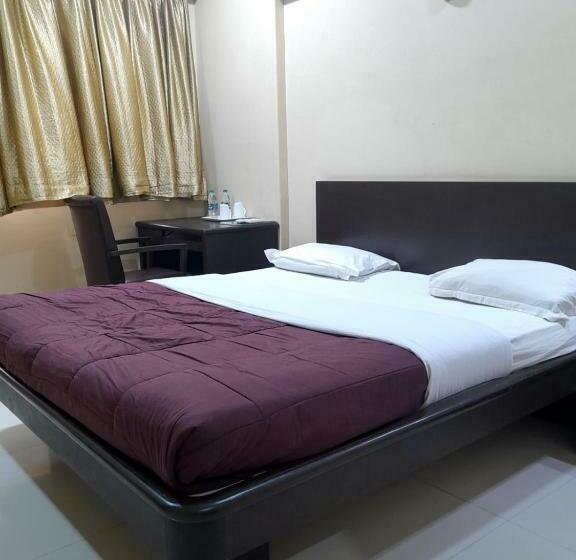 בית מלון כפרי Uk S Resort