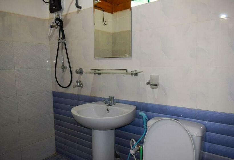 Отель White Moon Beach Resort