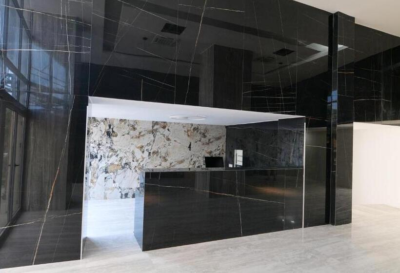 Olimp Sea View Apartments Etajul 13