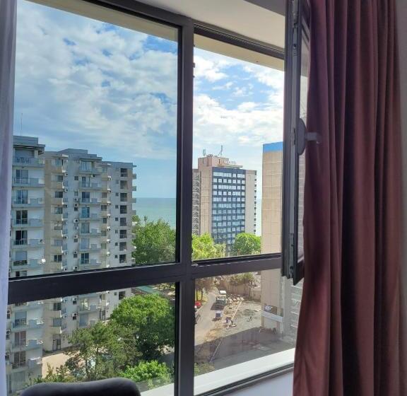 Olimp Sea View Apartments Etajul 13