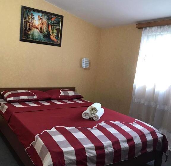 پانسیون Green Hill House