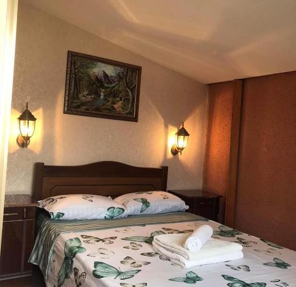 پانسیون Green Hill House