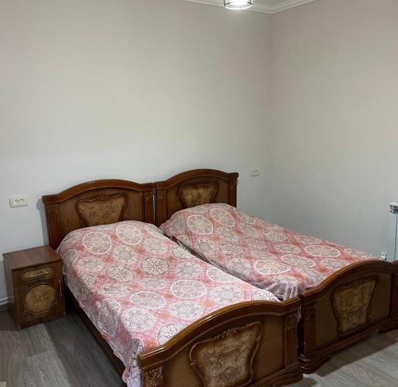 膳宿费 Maxim Gorki 36