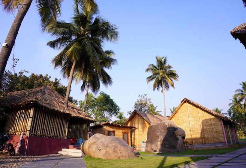 بنسيون Hampi Crzy Panda