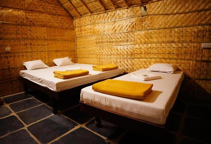 بنسيون Hampi Crzy Panda