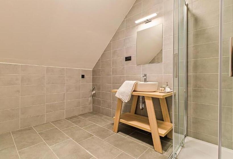 פנסיון Salaška Penzion