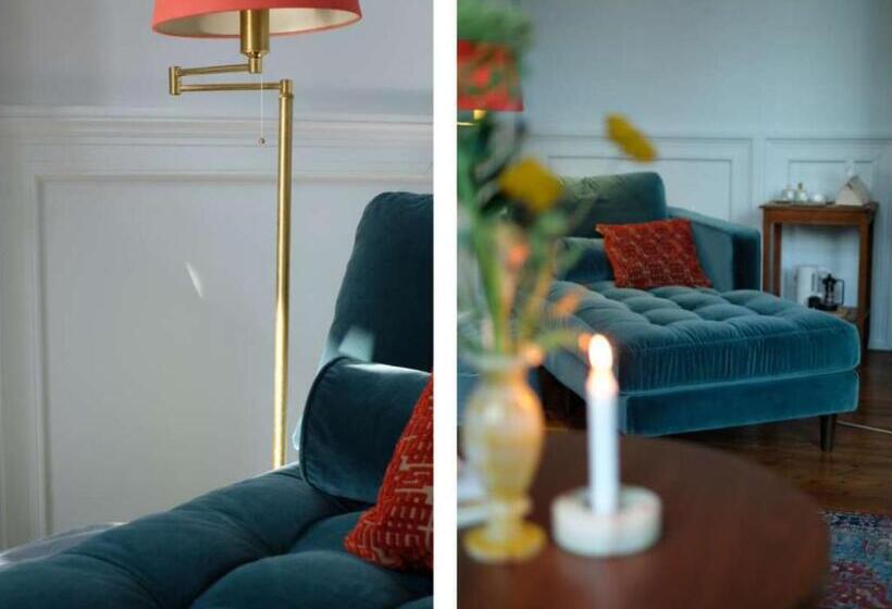 פנסיון The Kooch House 1