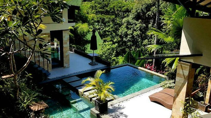 بنسيون Villa Saraswati Meras