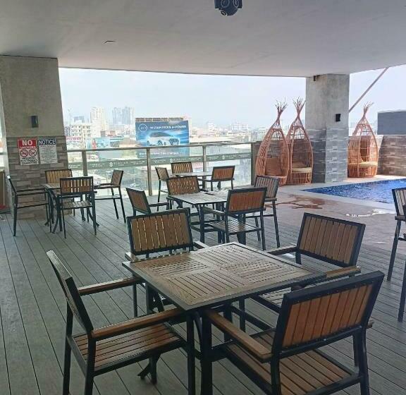 Sunvida Tower Across Sm City Cebu