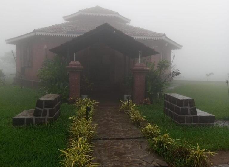 Umbartha Resort Naneghat