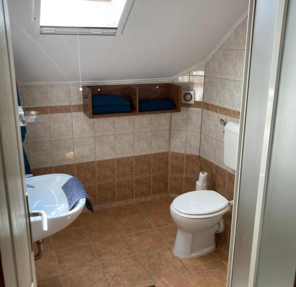 민박 Kancsal Harcsa Panzió és Halászcsárda