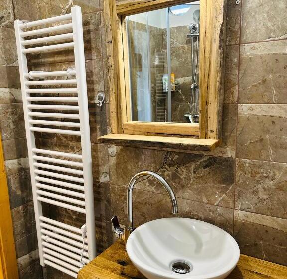 تختخواب و صبحانه Slovenian House Vida