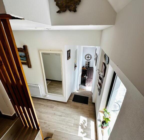 تختخواب و صبحانه Slovenian House Vida