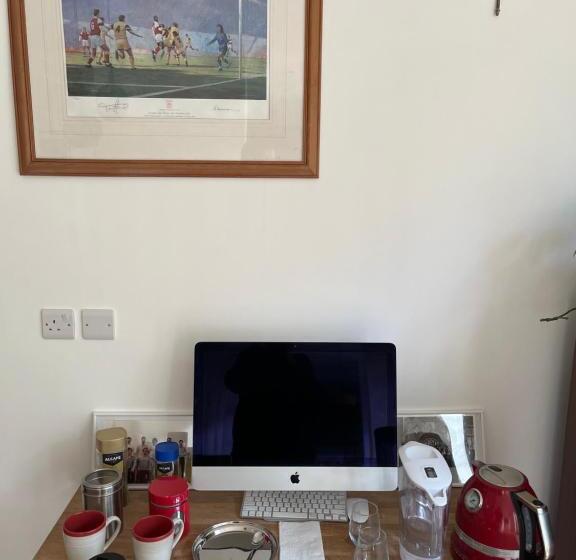 Heavenly London Whetstone B&b