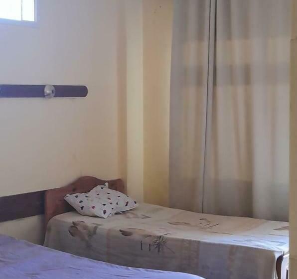 בית מלון כפרי قريه جرين لاند العريش