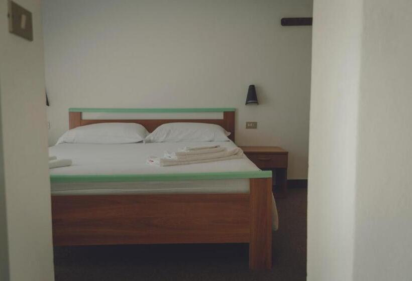 בית מלון כפרי Albergo Panorama