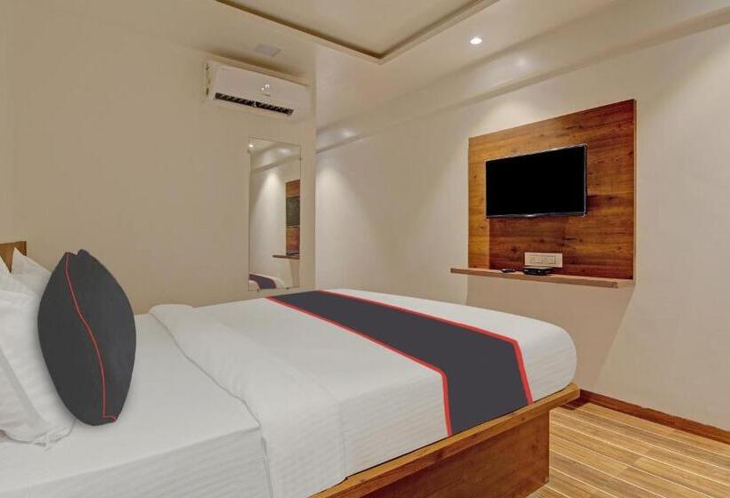 Отель Collection O Abhishek Executive