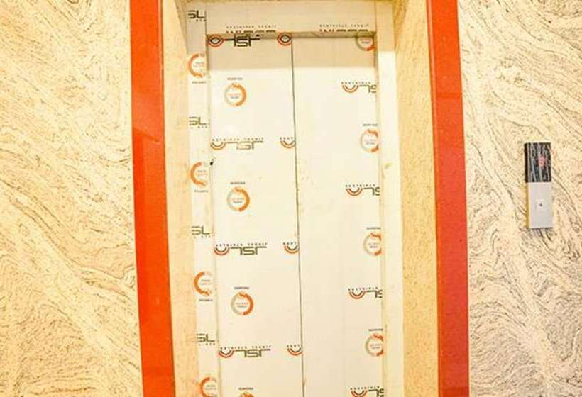 هتل Collection O Eswar Residency