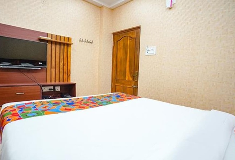 هتل Collection O Eswar Residency