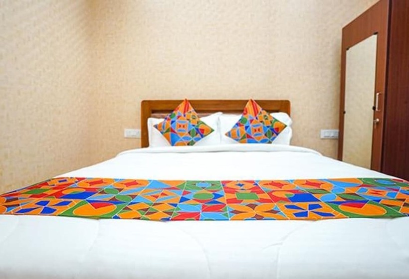 هتل Collection O Eswar Residency