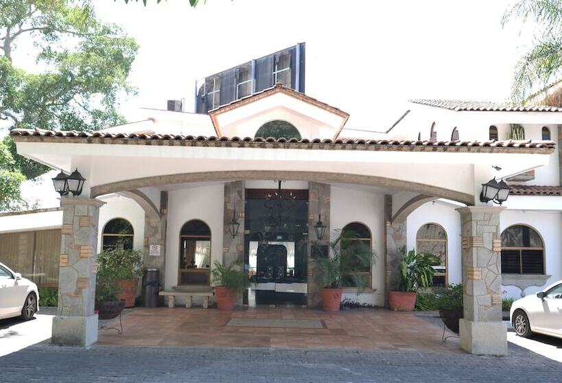 Отель Hacienda Las Higueras